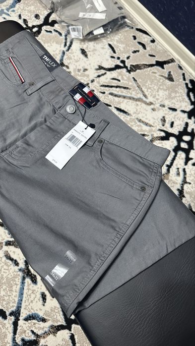 Брюки Tommy Hilfiger bk travel.34/32.