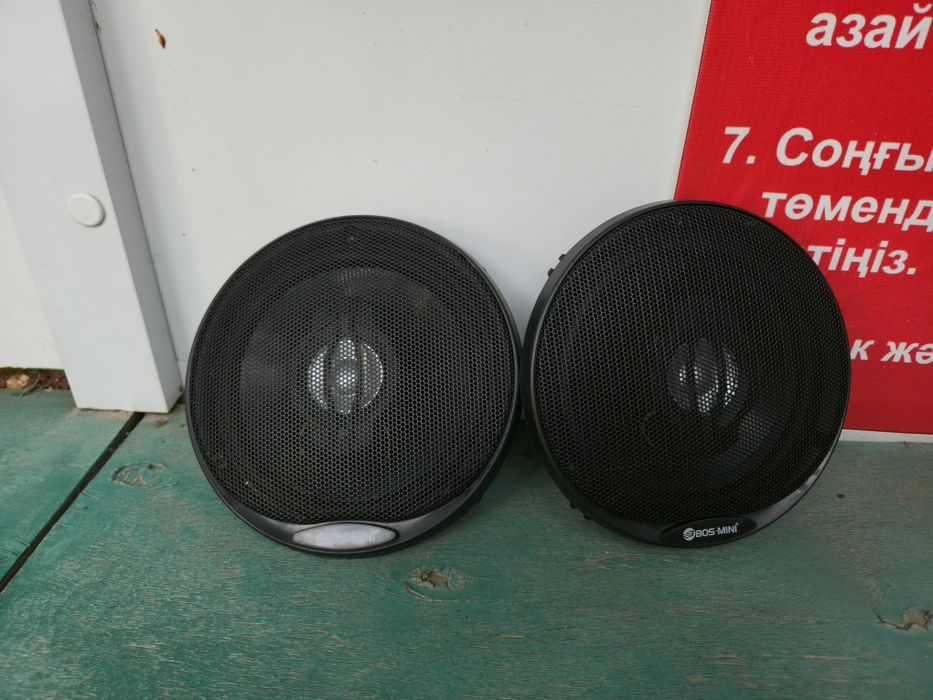 продам колонки Bos Mini 16см