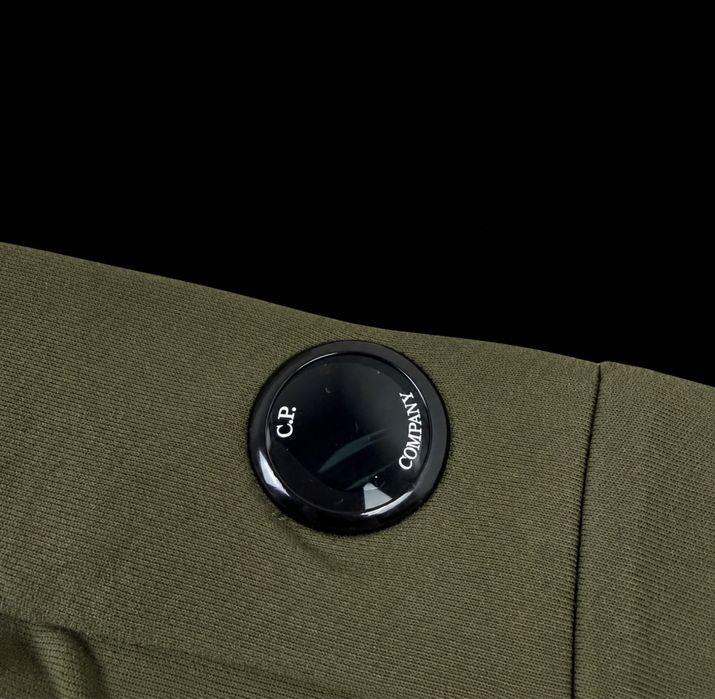 худи C.P. Company olive green
