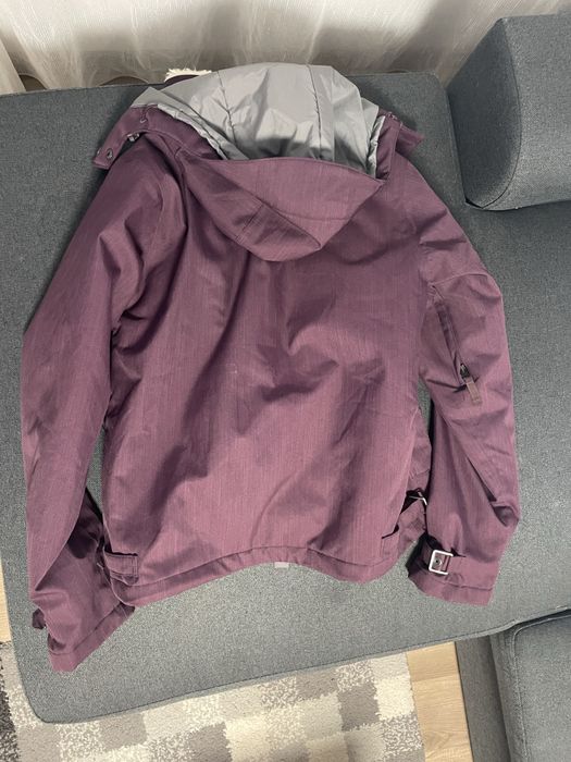 Яке BURTON Medium M