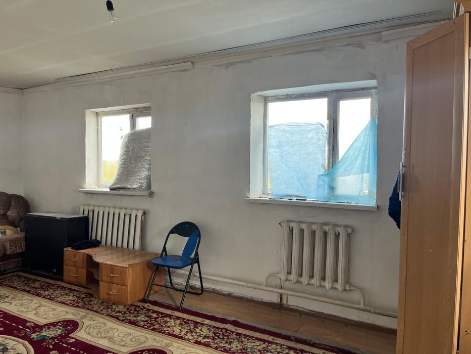 Жер сатылады (үй және қора)