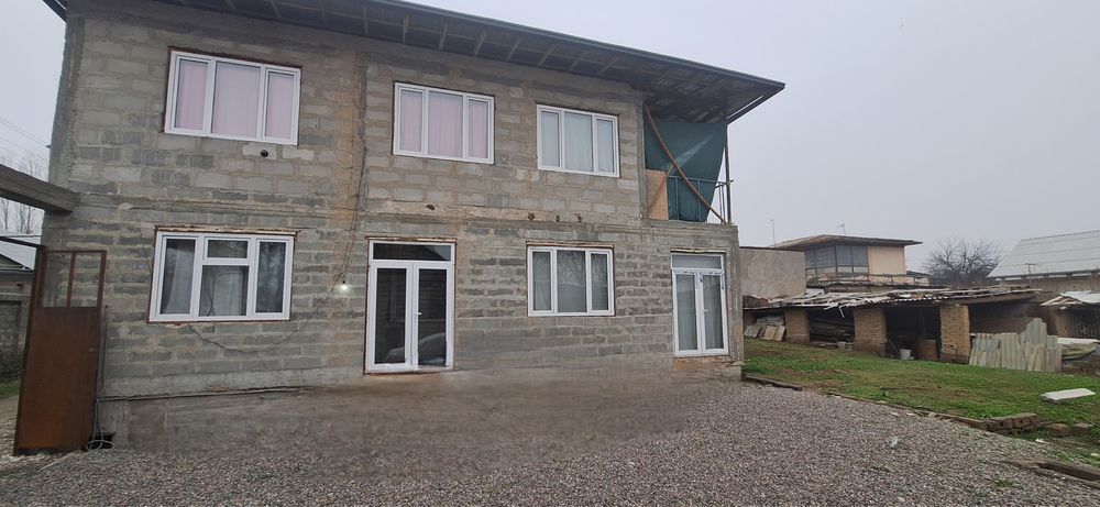 5.5sotih hovli sotiladi
