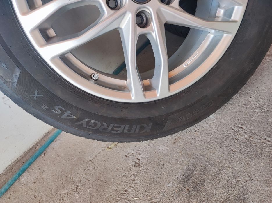 Гуми Ханкок  225/65 R17 всезезпнни