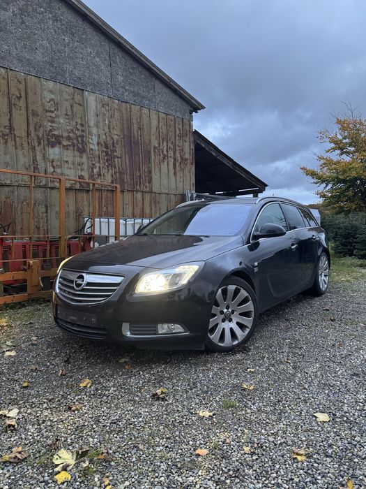 Opel Insignia Grand Tour OPC line Park Asist AFL Jante R19