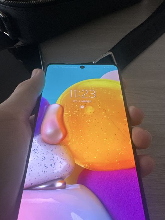 Самсунг а71 128гб 6 озу срочна