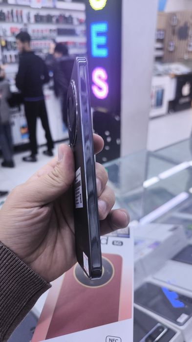 xonor x9d 8/256 qora