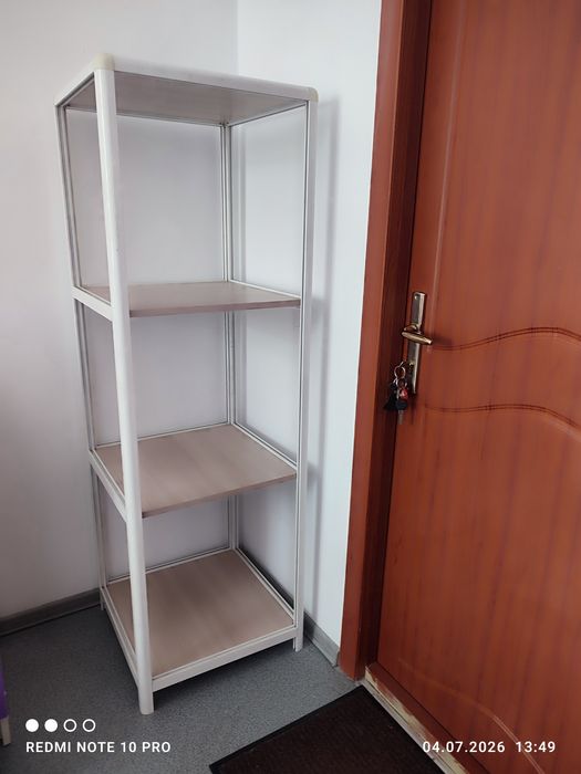 Продам этажерку для салона