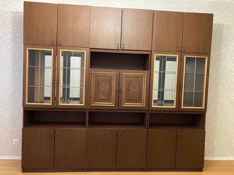 Срочно продаем шкаф/стенку