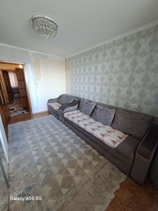 Продам 3-х комнатную  квартиру