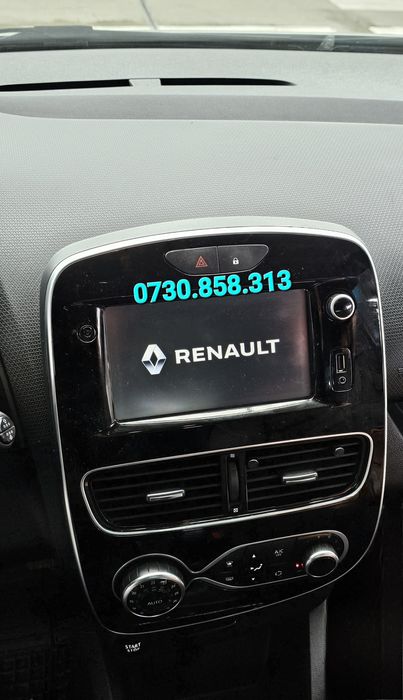 Camera video Renault Clio 4 marșarier reverse camera MediaNav