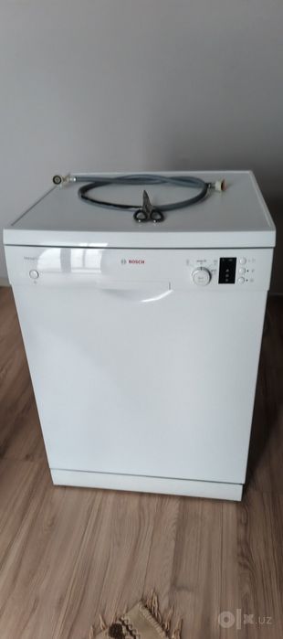 Посудомойка Bosch SMS43D02ME