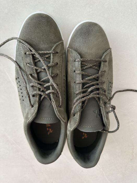 Зелени кецове от велур