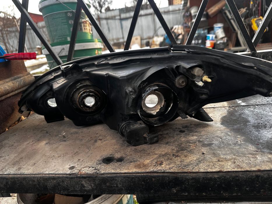 Фары камри 35.