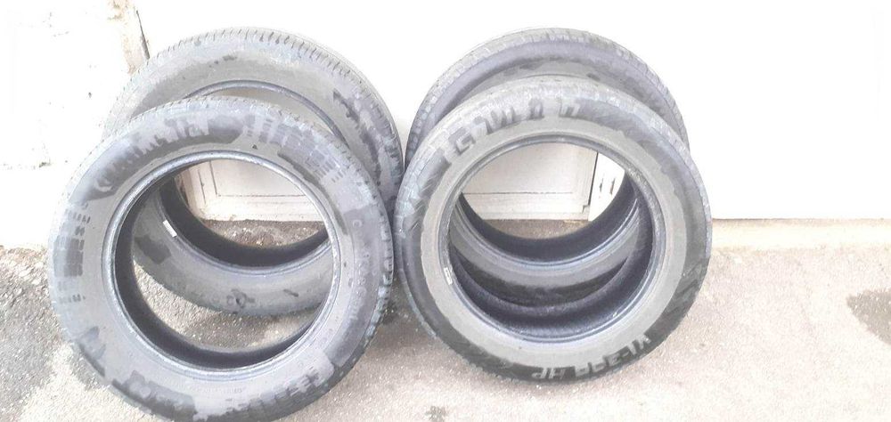 Anvelope vara 215/60/17