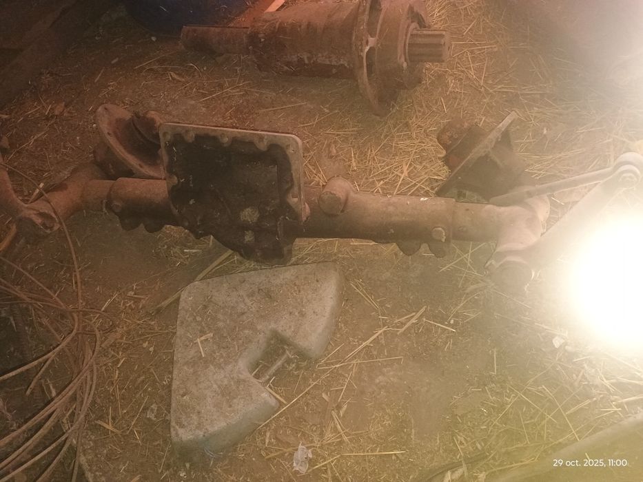 Vând piese U650 second