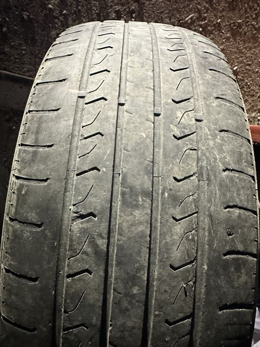Шина 225/60R17 (8шт)