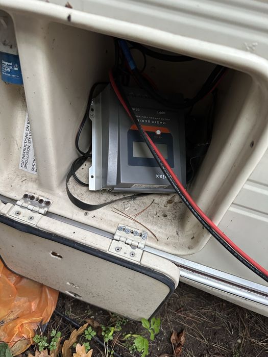 Продавам английска каравана 4 местна Промо цена само до края на януари