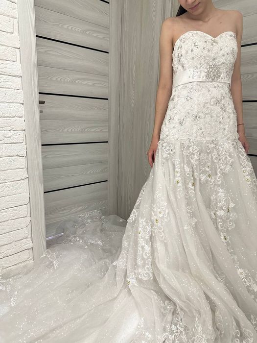 Продаю б/у свадебную плати