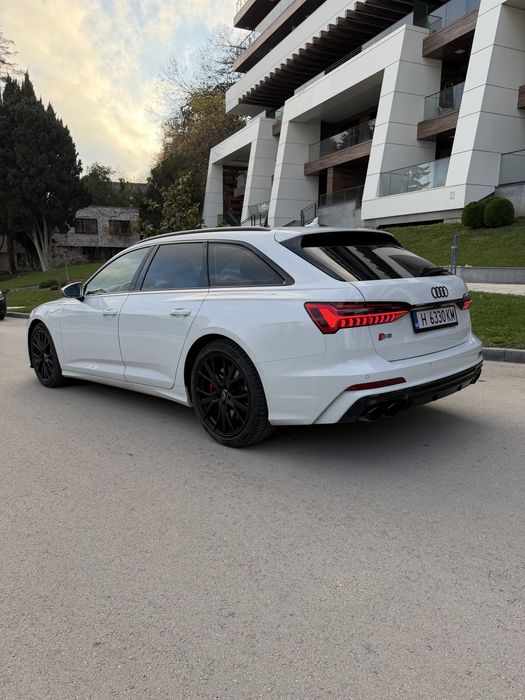 Автомобил под наем за Бал Audi S6 349hp ActivSound сустема