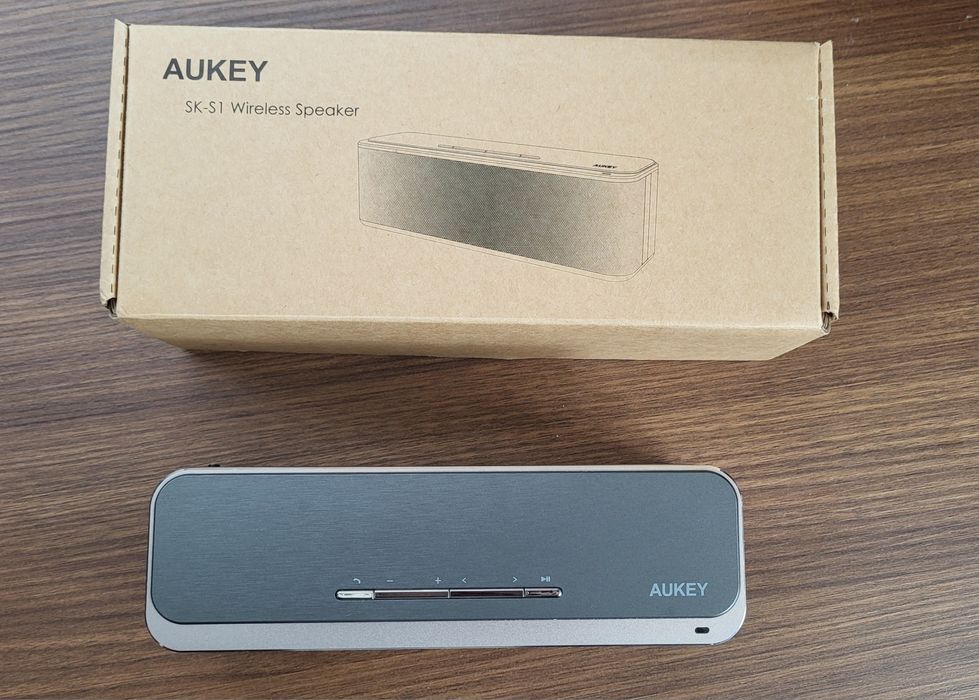 Метална Bluetooth колонка Aukey