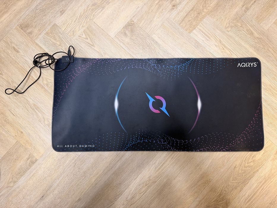 Mouse pad aqirys led