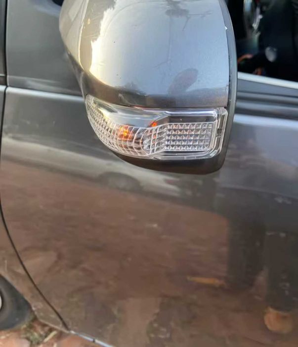 Мигачи за огледалата за Тойота Toyota Corolla Prius Yaris жълти