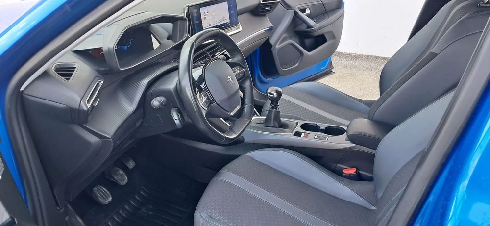 Peugeot 2008 Bord DIGITAL, LED,uri,PIELE, Navi,Camera,KM Reali, Inmatriculata