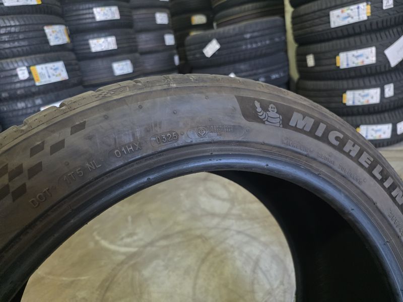 255/45/19 MICHELIN 2бр