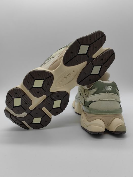 New Balance 9060 U9060EEC