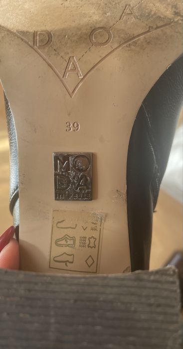 Cizme negre Moda in Pelle marimea 39 piele toc gros