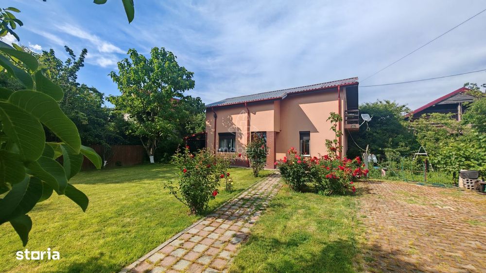 Casa de vanzare Adunatii Copaceni - cel mai bun pret