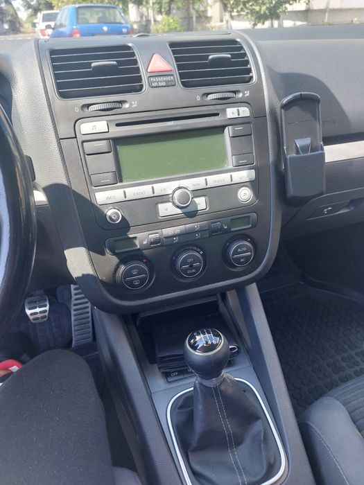 Vând  Volkswagen Jetta