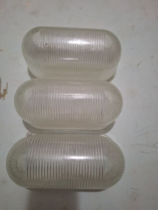 Стеклянные плафон.