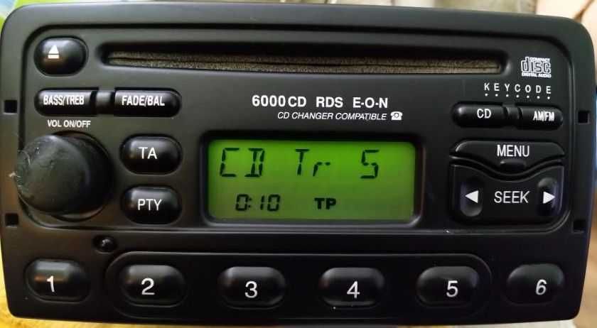Ford 6000CD Оригинално радио/CD (Focus, Transit)