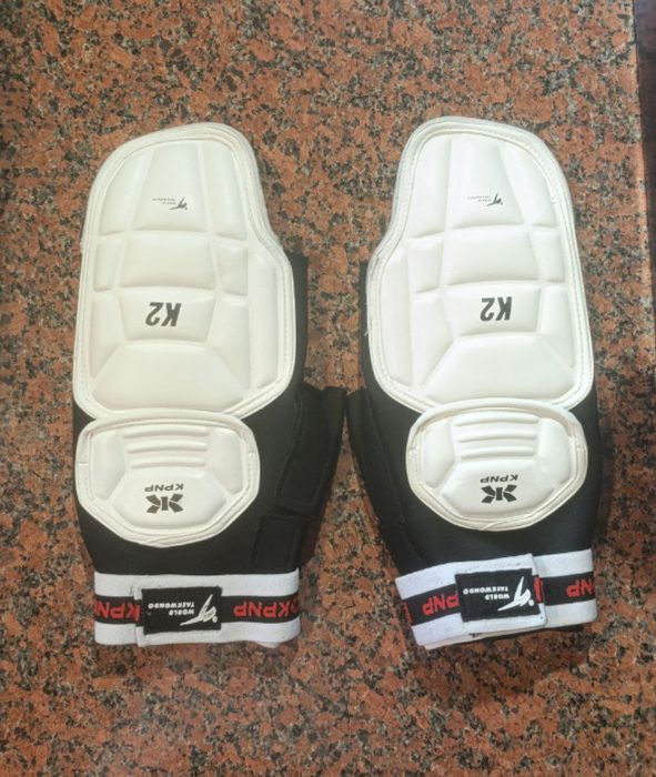 Электронные носки "K2" для таэквондо