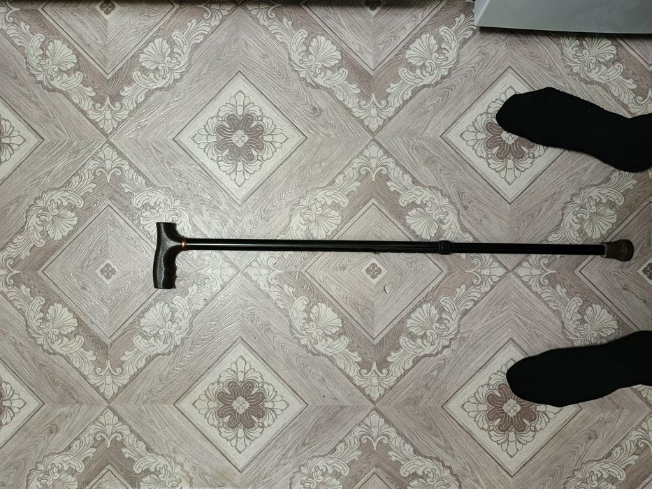 Трость металлическая регулируемая