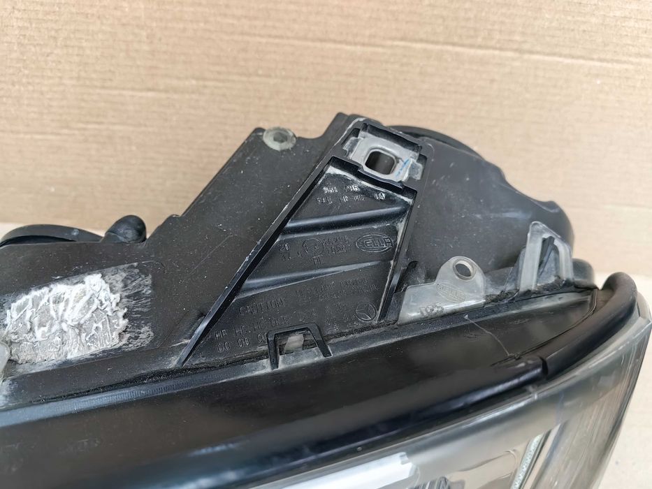 Фар за Mercedes GL X164 Bixenon / Мерцедес ГЛ Х164 Биксенон