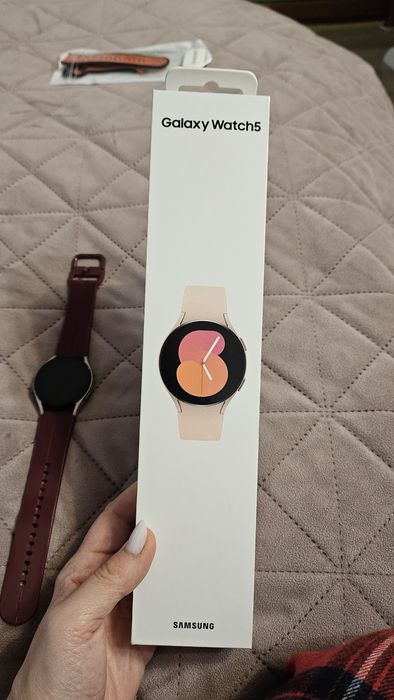 Vand Samsung Galaxy Watch 5 Pink Gold