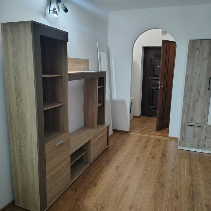 Garsonieră complet renovată (prima închiriere) Campus Tudor Vladimirescu, Bl. Q1