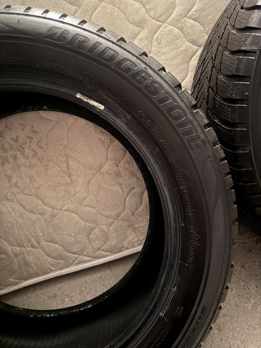 Зимни Гуми BRIDGESTONE Blizzak LM-001 225/55 R18-Snow (4бр.)