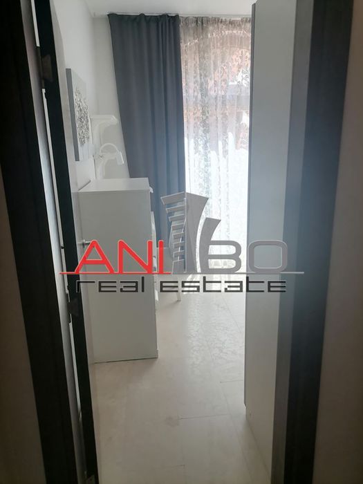 Дава се под наем Тристаен апартамент в к.к. Св.Св. Константин и Елена - 100 кв.м за 1300 € - Снимка #7