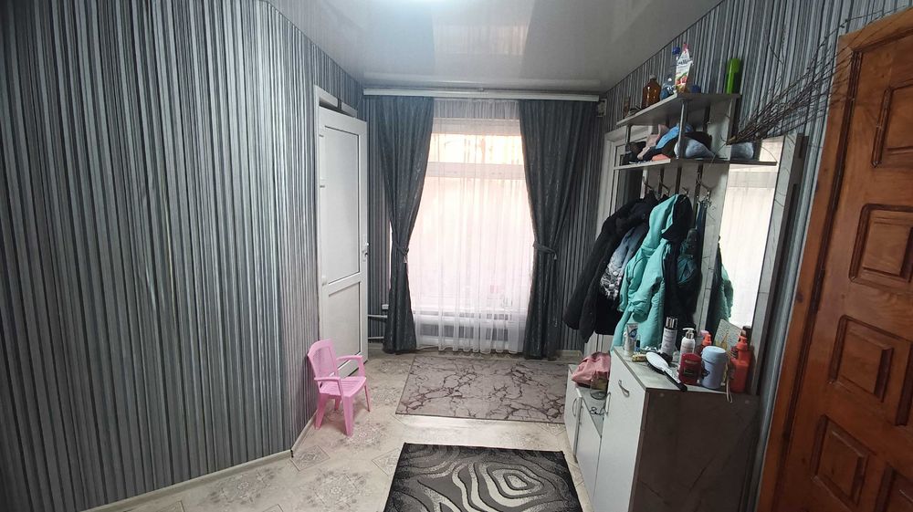 Продам дом в центре Аулиеколя,дом теплый