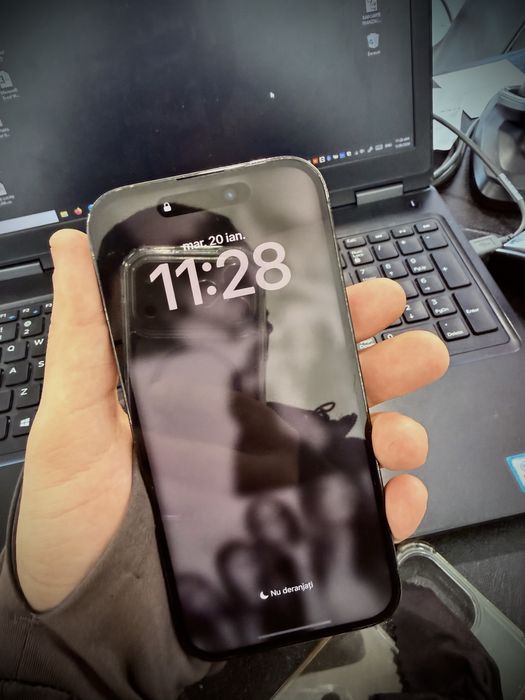 IPhone 14 Pro de vanzare