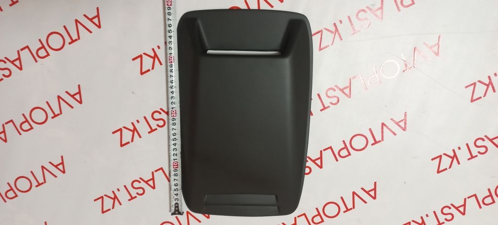 Воздухозаборник на капот