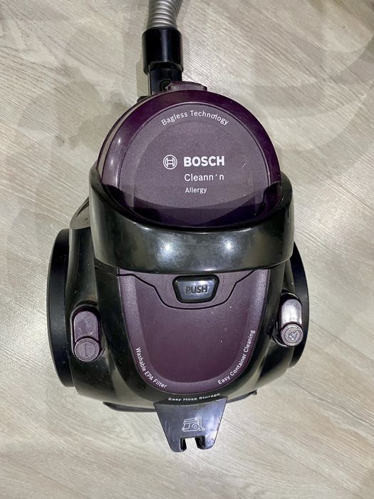 Продам Пылесос Bosch