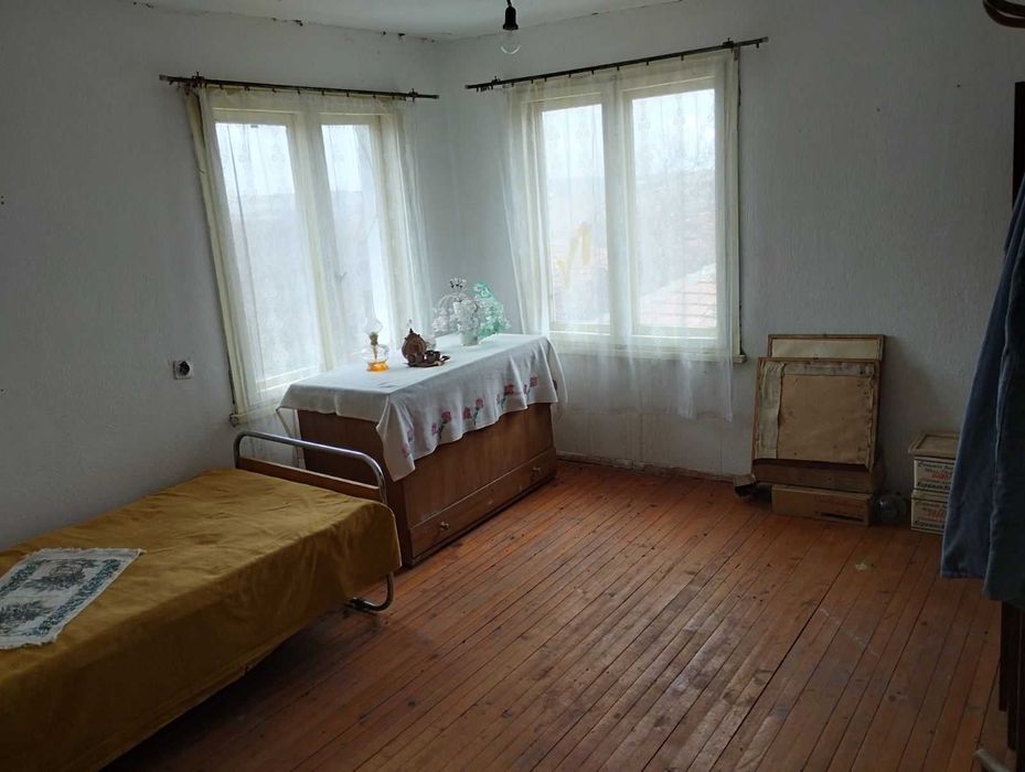 Продава се Къща в София, Център - 75 кв.м за 234 €/кв.м - Снимка #9