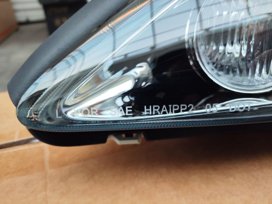 Камри 35 фара Америка