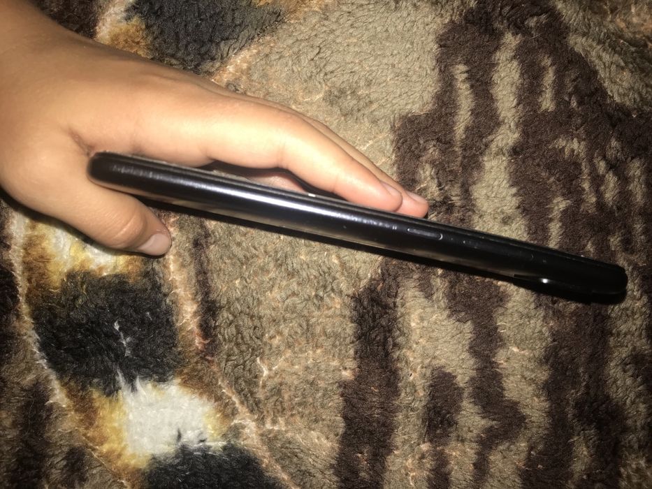 Телефон б/у redmi 9c