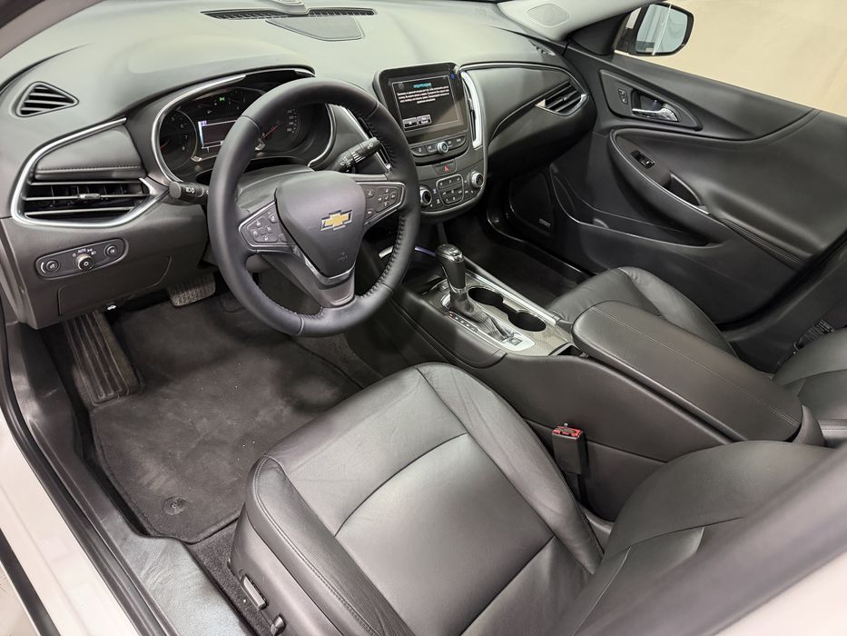 Malibu 2.4  2018  Oq  kraska Yoq