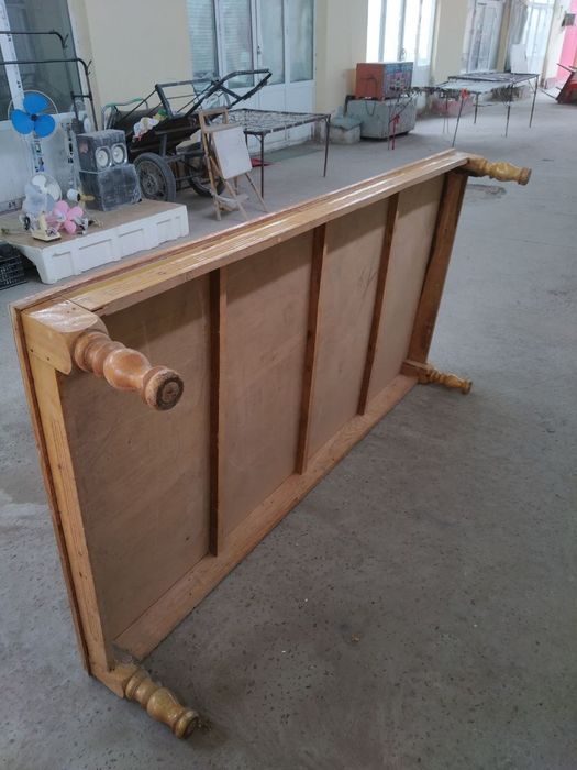 Стол сотиладииии